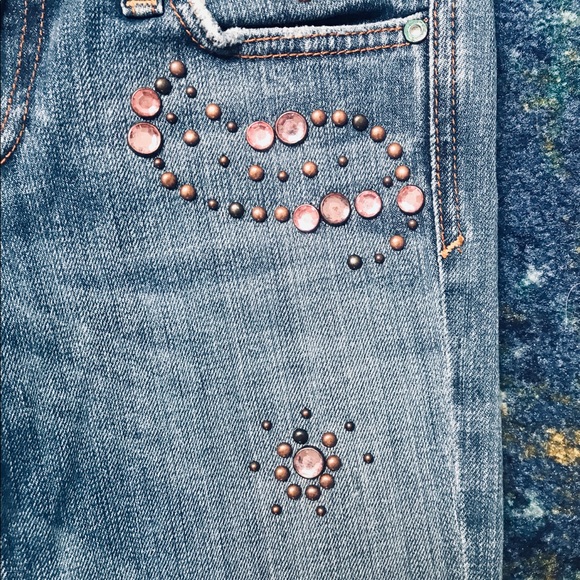 Rare Miss Me Jeans  Beautiful Rose Gold Detailing - Picture 4 of 9